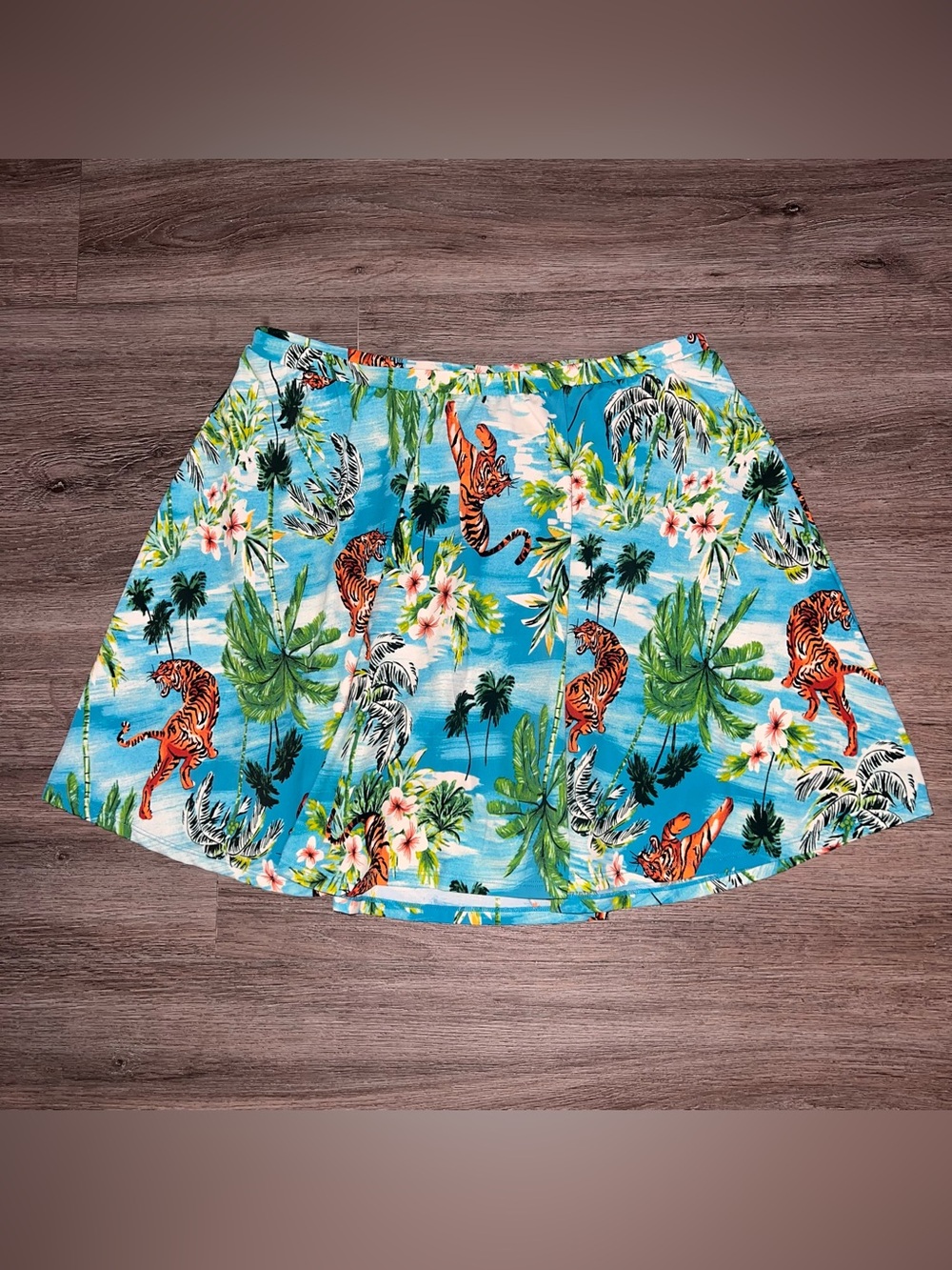 torrid Turquoise Tropical Print Swim Bottom Skirt with Orange Tiger Motif,Size 0